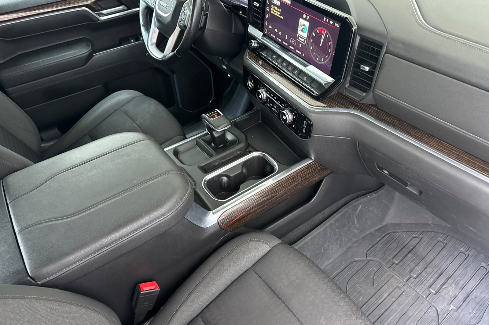 2023 Gmc Sierra 1500 Elevation photo 17