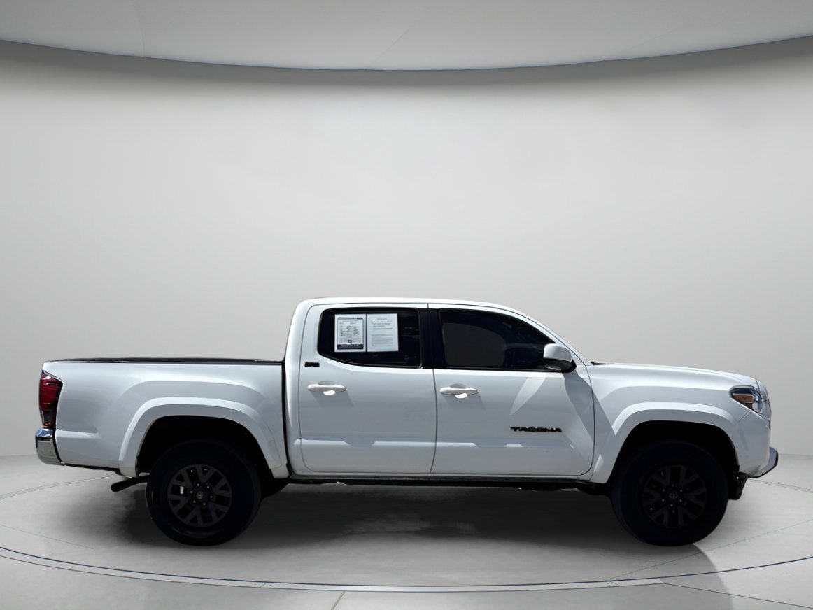 2023 Toyota Tacoma SR5 photo 2