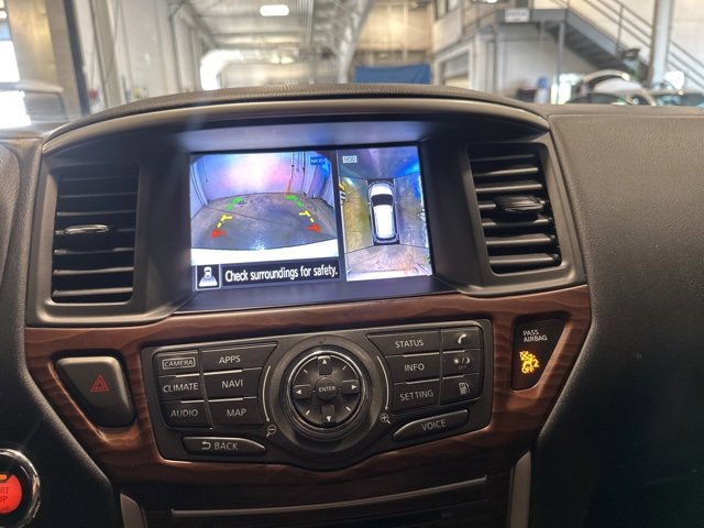 2019 Nissan Pathfinder Platinum photo 24