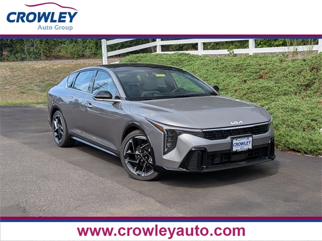 2025 Kia K4 GT-Line's photo