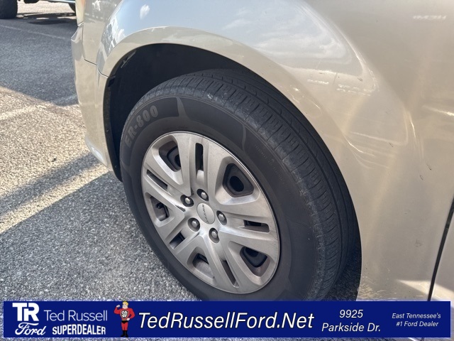 2014 Dodge Grand Caravan SE photo 9