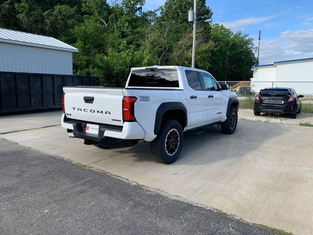 2025 Toyota Tacoma TRD Off-Road 4x4 Double Cab photo 2
