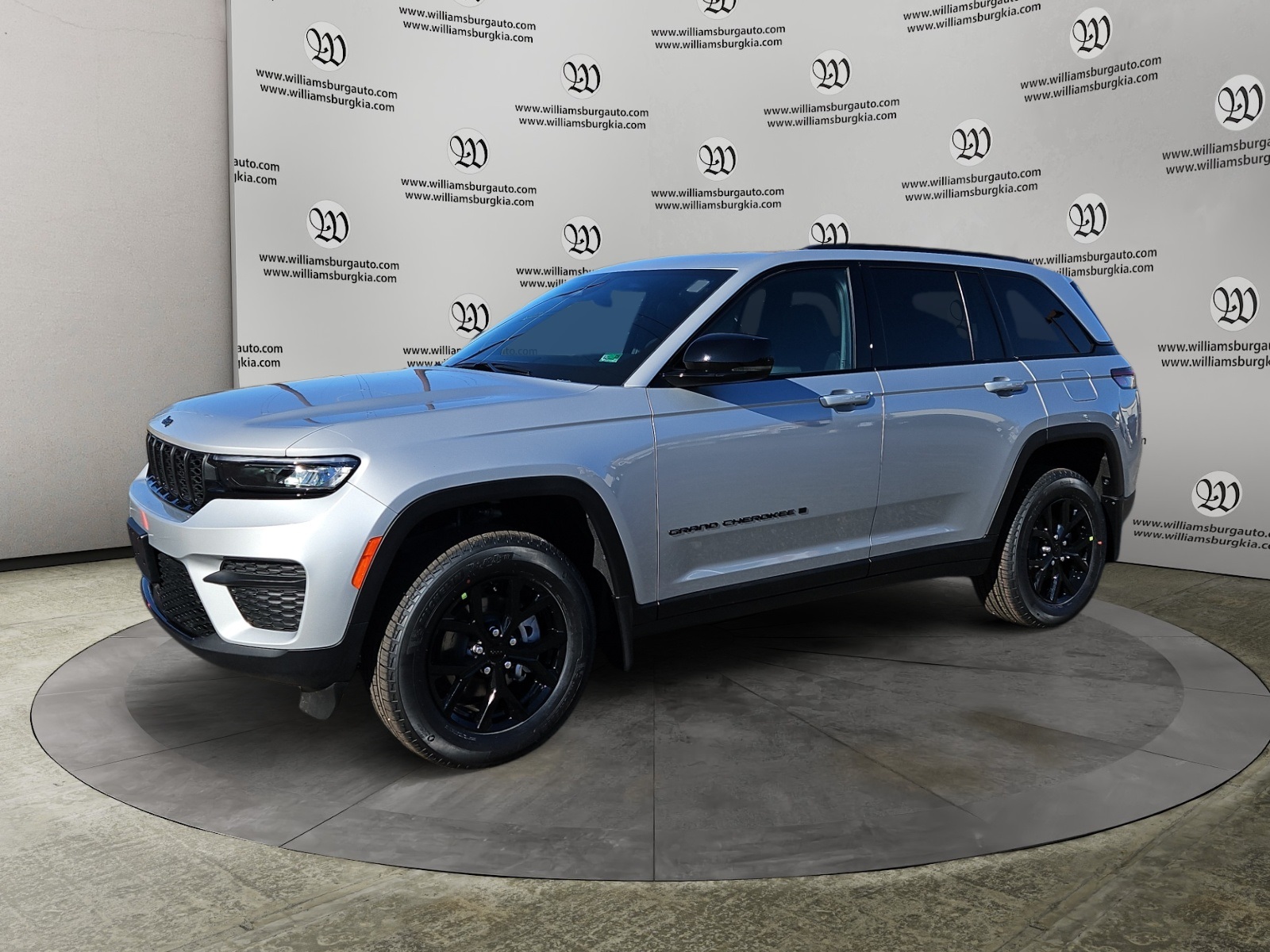 2025 Jeep Grand Cherokee Altitude's photo