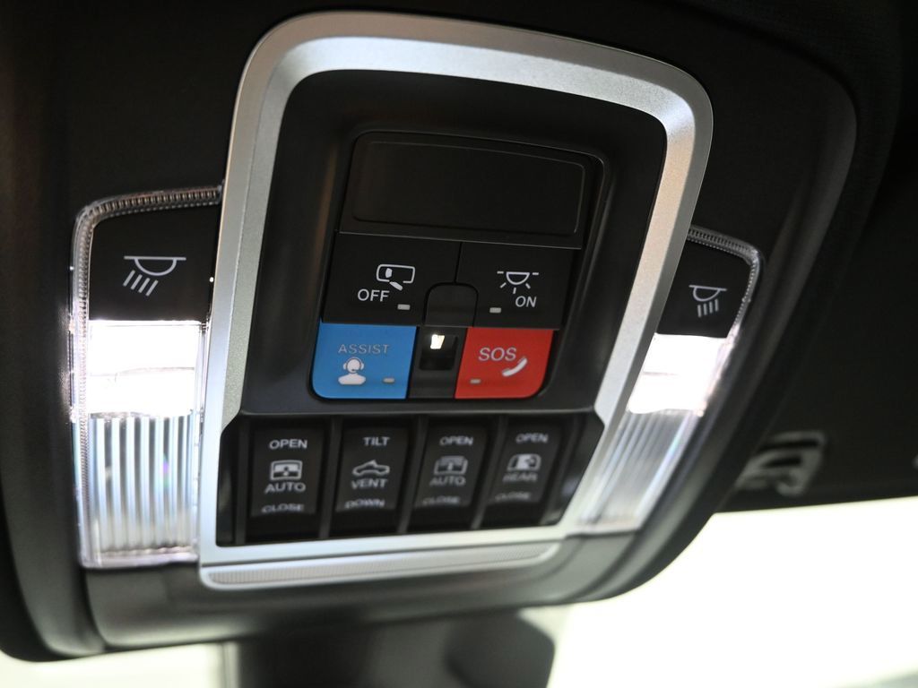 2026 Ram 1500 Laramie photo 20