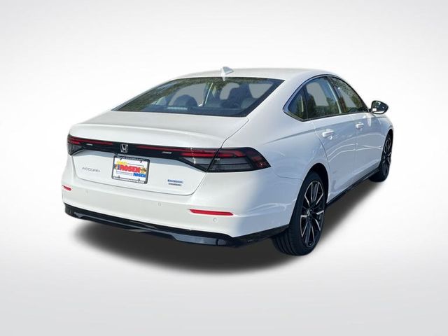 2025 Honda Accord Hybrid Touring photo 5