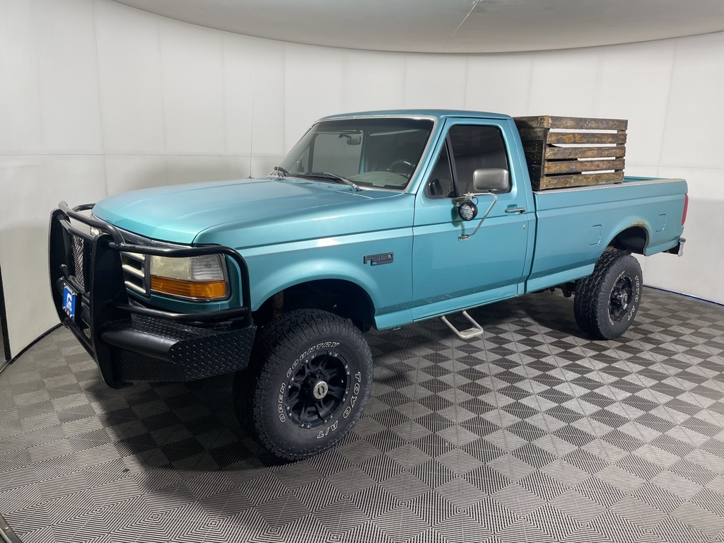 1997 Ford F-350 XLT photo 4