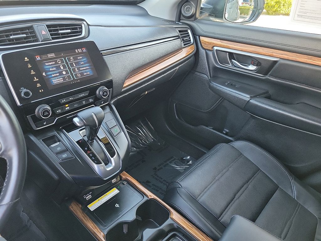 2021 Honda CR-V Touring photo 13