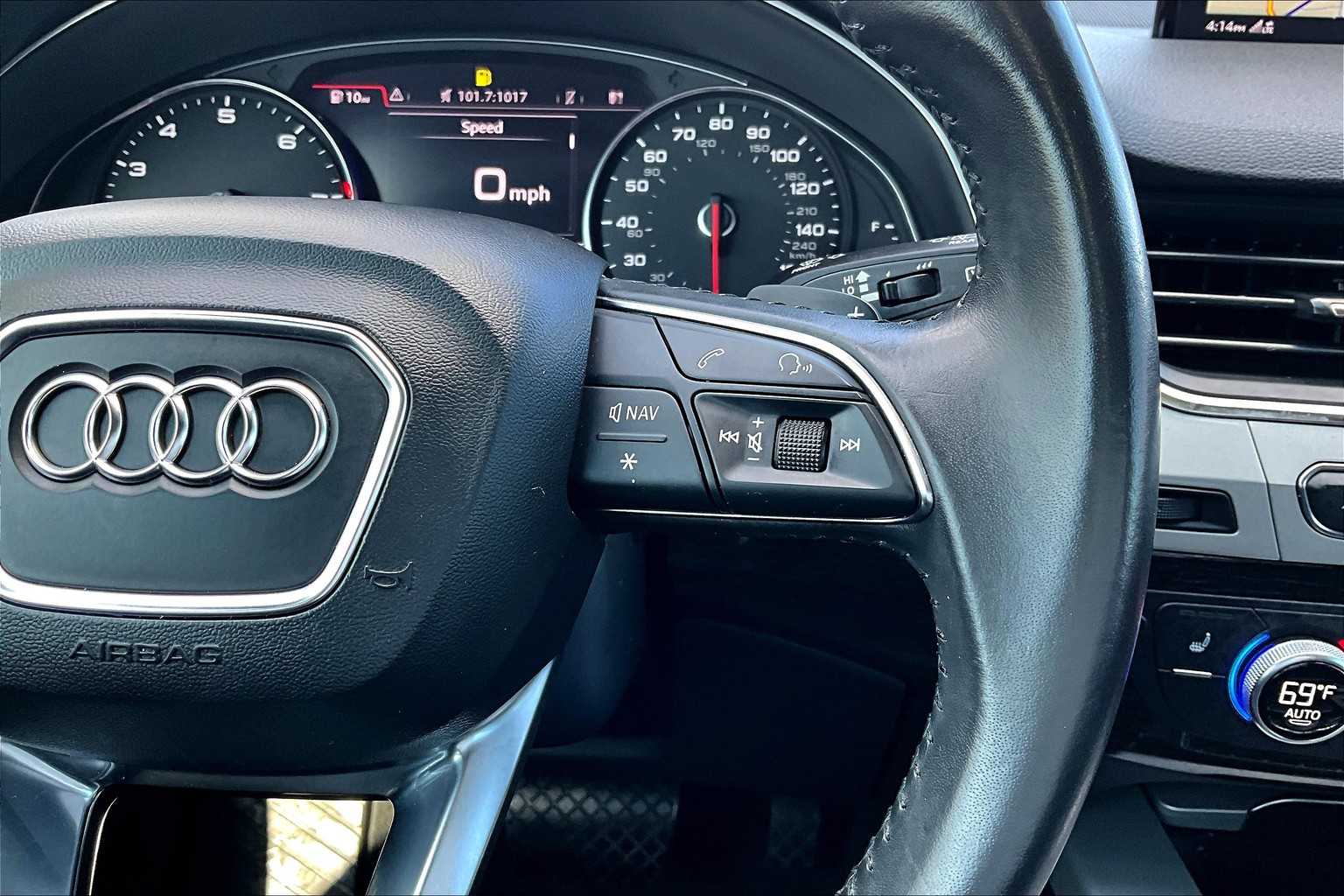 2018 Audi Q7 Premium photo 22