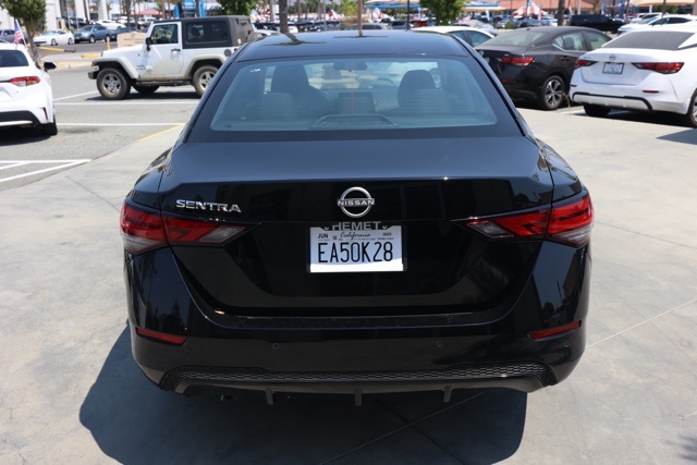 2025 Nissan Sentra S photo 4