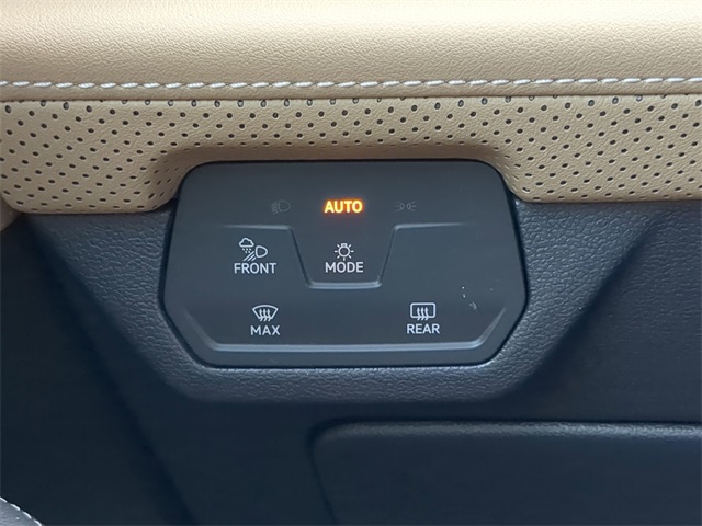 2026 Volkswagen Atlas Cross Sport SE Technology photo 24