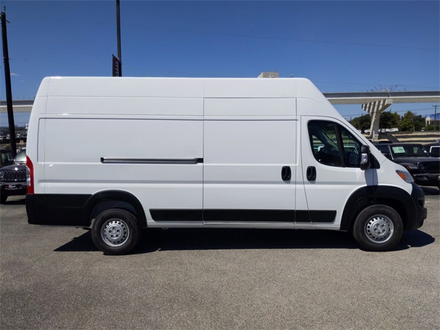 2026 Ram ProMaster 3500 photo 5