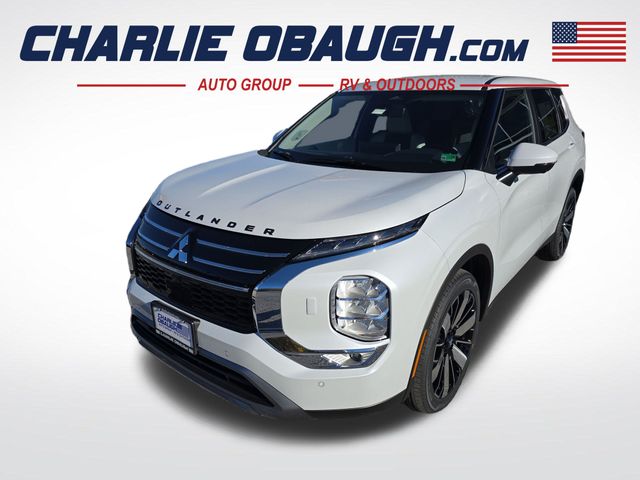 2025 Mitsubishi Outlander SE's photo