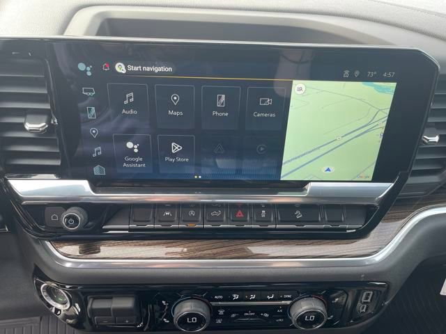 2025 Chevrolet Silverado 1500 LT photo 18