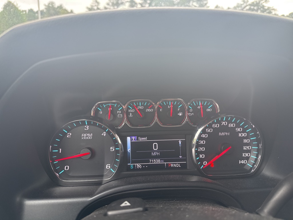 2017 Chevrolet Silverado 1500 LT photo 10