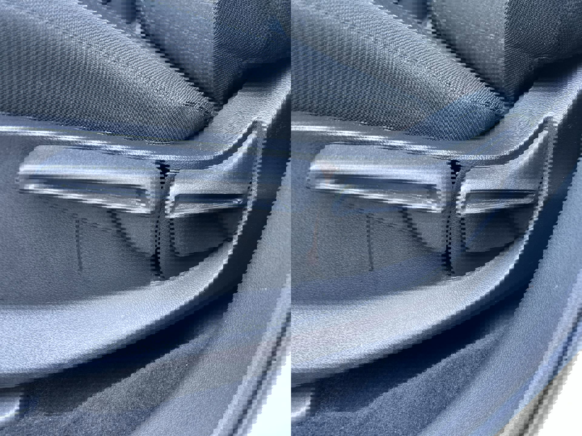 2023 Honda HR-V LX photo 11