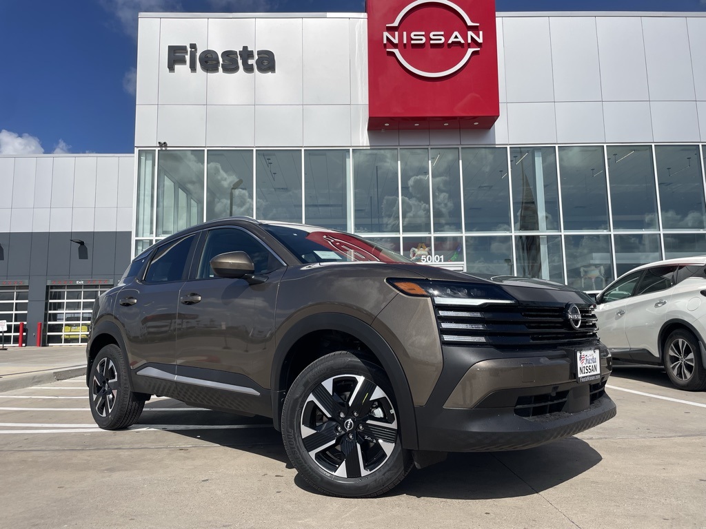 2025 Nissan Kicks SV AWD's photo