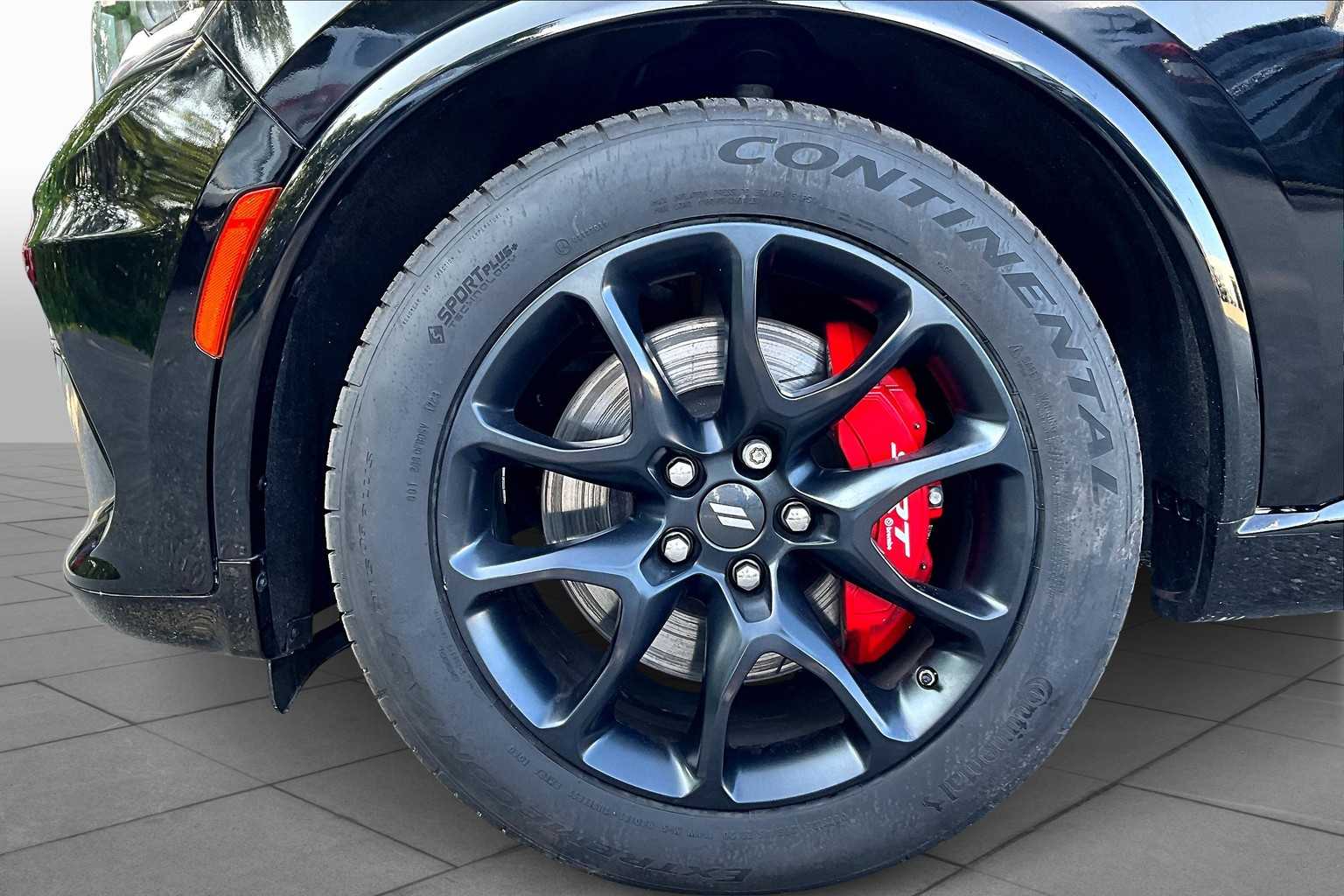 2023 Dodge Durango R/T Premium photo 9