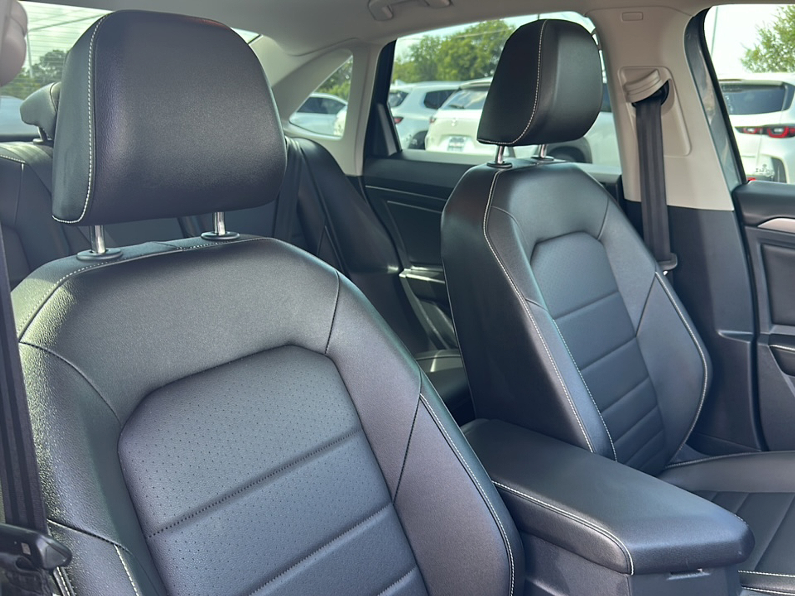 2023 Volkswagen Jetta 1.5T SE photo 7