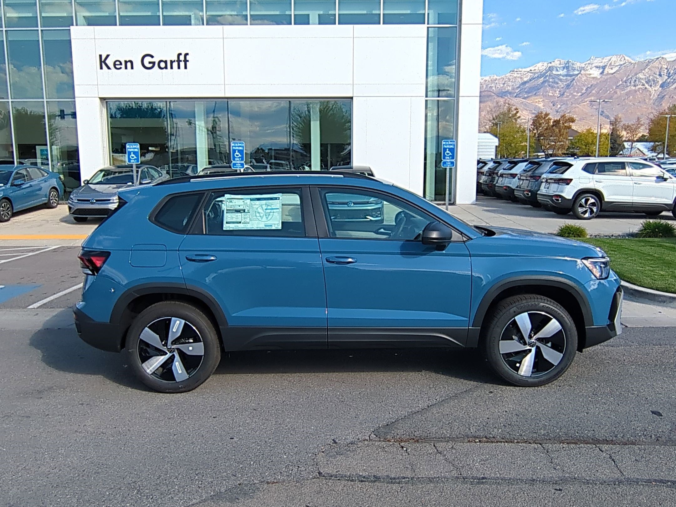 2025 Volkswagen Taos S photo 2