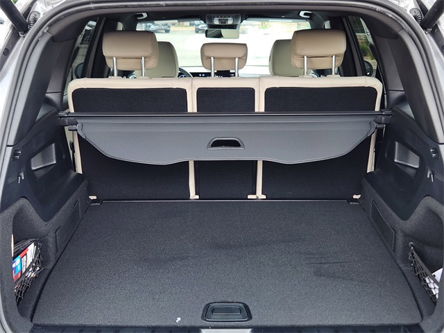 2026 Mercedes Benz GLB 250 4MATIC photo 13