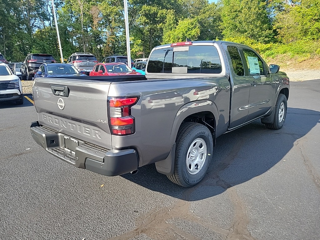 2026 Nissan Frontier King Cab S photo 4