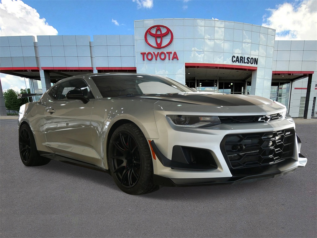 Used 2018 Chevrolet Camaro ZL1 with VIN 1G1FJ1R61J0168468 for sale in Minneapolis, Minnesota
