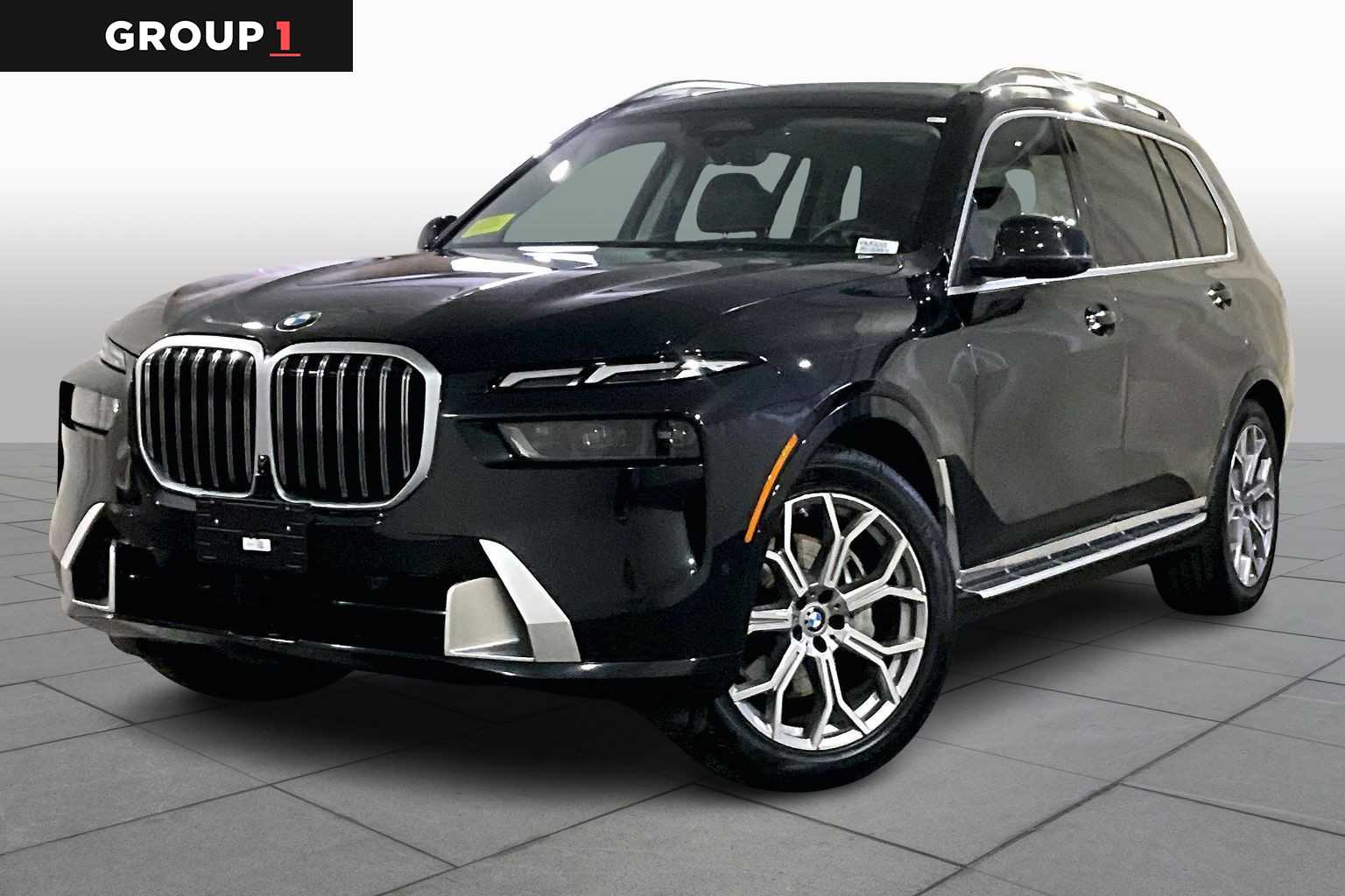 2024 BMW X7 40i's photo
