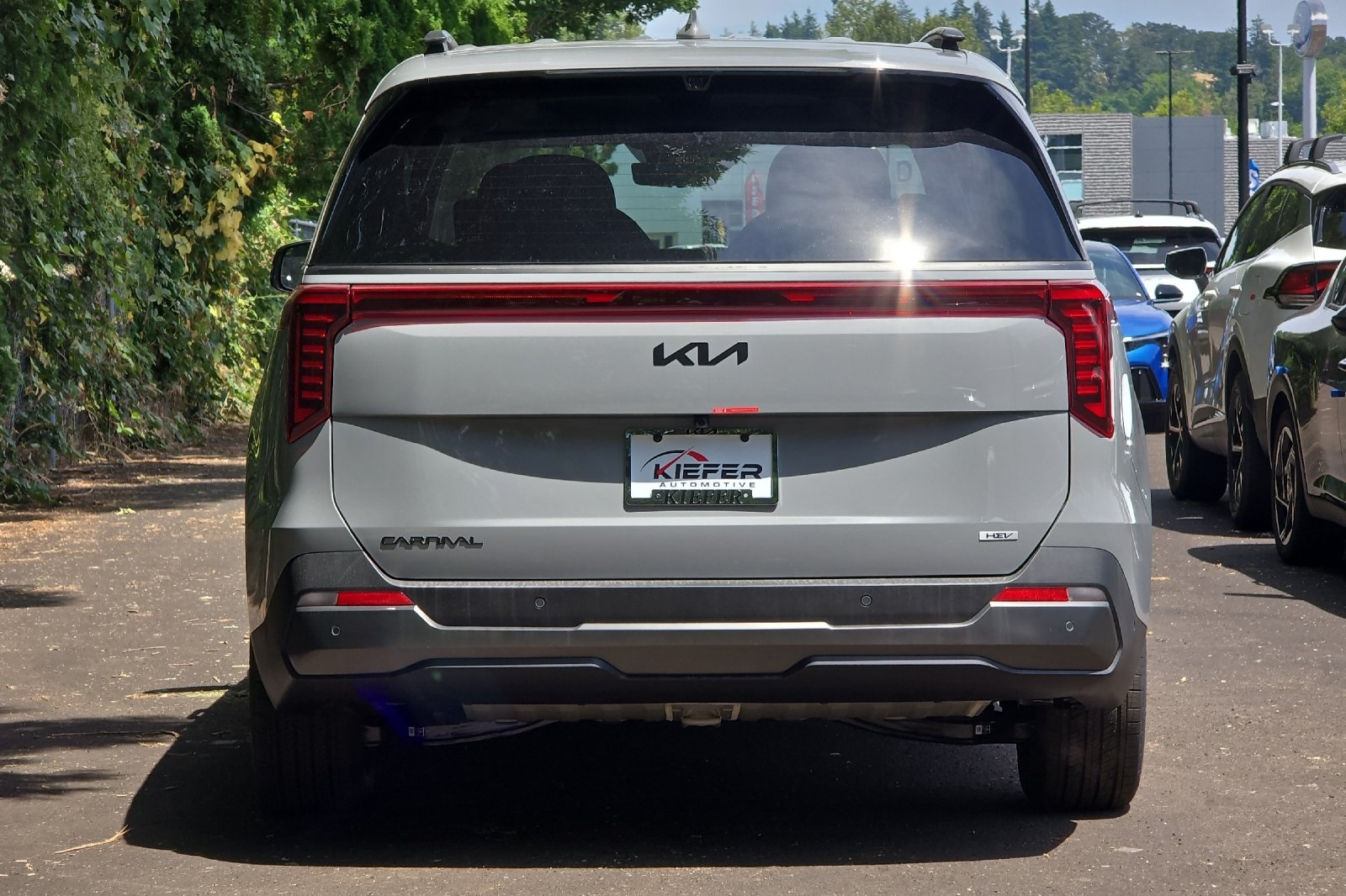 2026 Kia Carnival SX Prestige photo 4