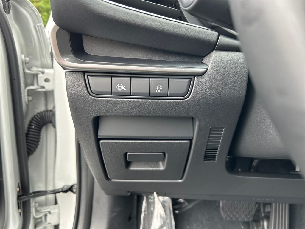 2026 Mazda Mazda3 2.5 Select Sport Base photo 18