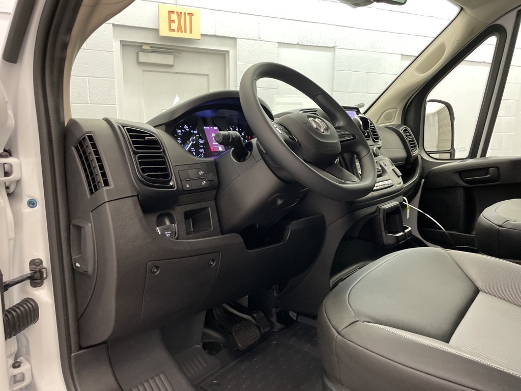 2026 Ram ProMaster 3500 photo 11