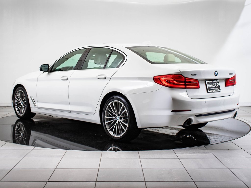 2020 Bmw 530i photo 2