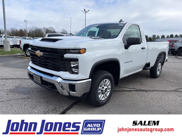 New 2025 Summit White Chevrolet WT image 1