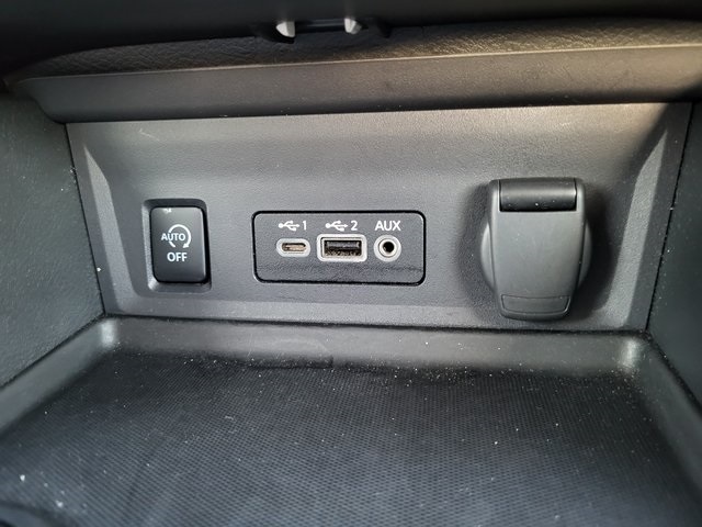 2024 Nissan Sentra SV photo 24