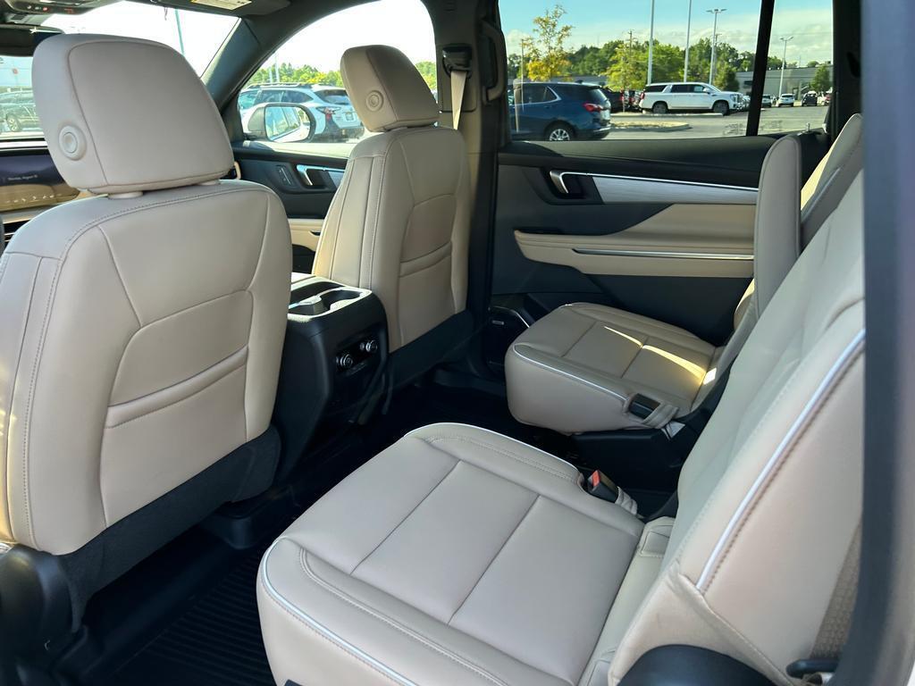 2026 Buick Enclave Preferred photo 6