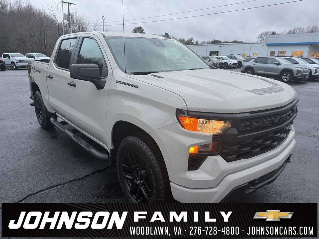 2026 Chevrolet Silverado Custom's photo