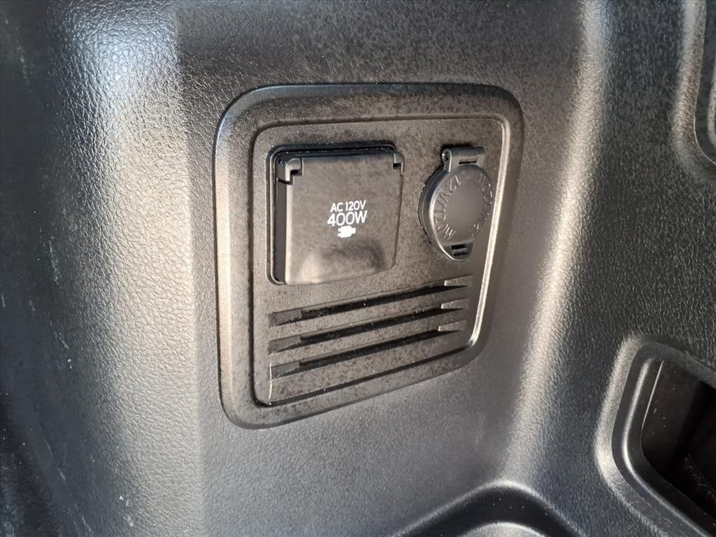 2024 Toyota 4Runner SR5 Premium photo 12