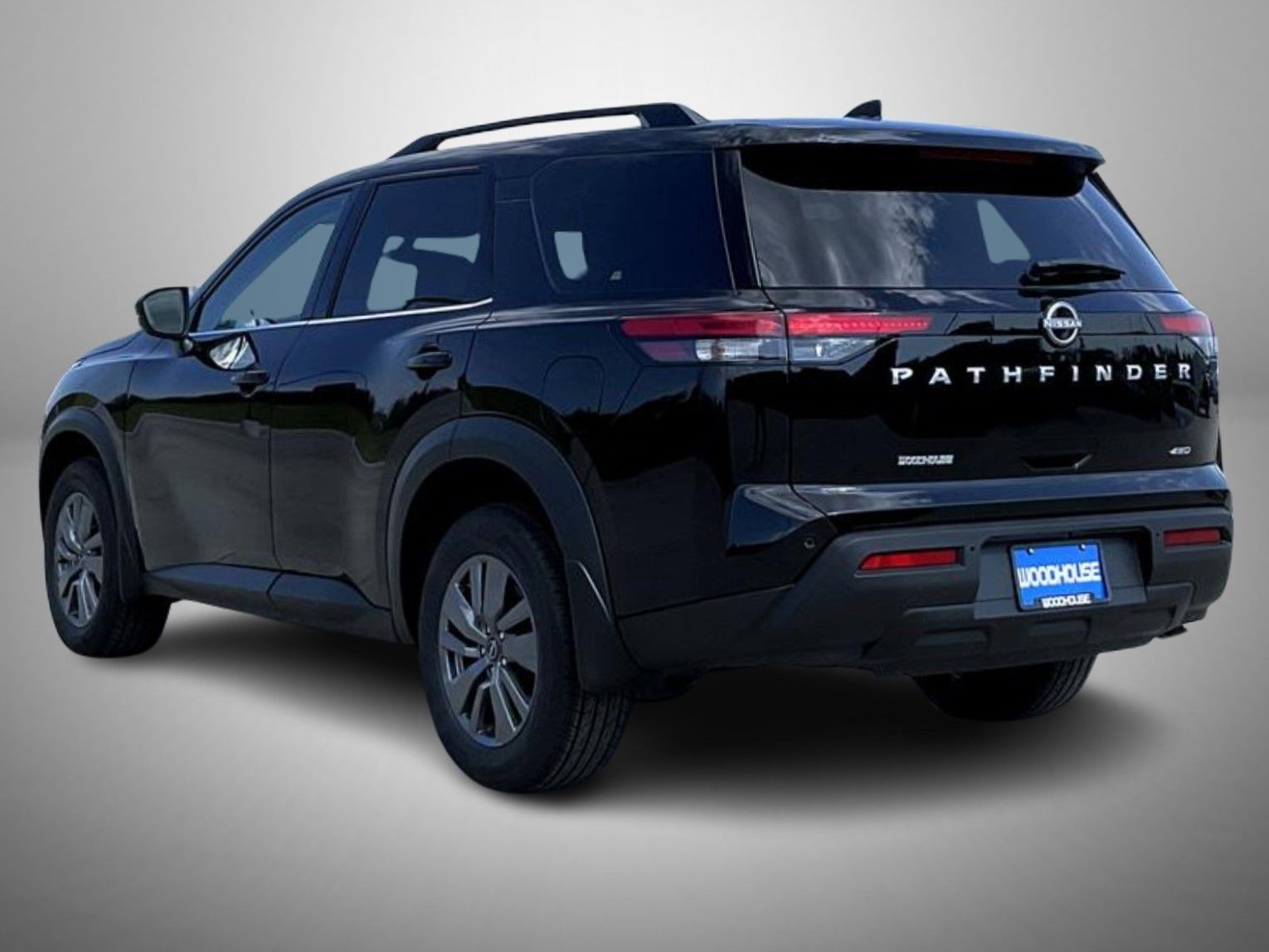 2025 Nissan Pathfinder SV photo 3