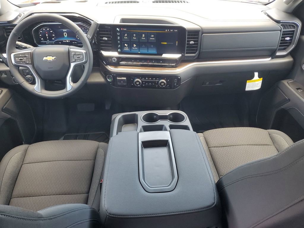 2025 Chevrolet Silverado 1500 LT photo 23
