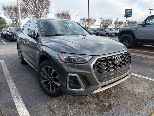 2022 Audi Q5 Premium Plus