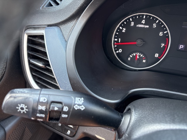 2021 Kia Seltos S photo 17