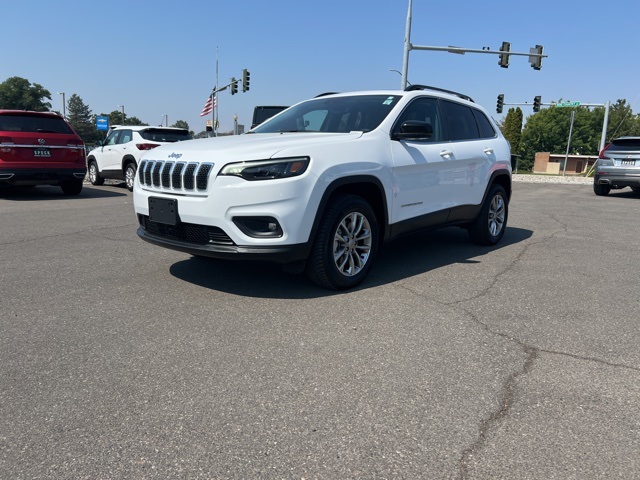 2022 Jeep Cherokee Latitude Lux photo 2