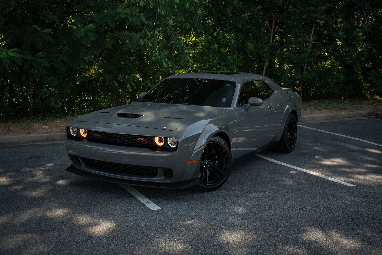 2023 Dodge Challenger R/T Scat Pack Widebody photo 3