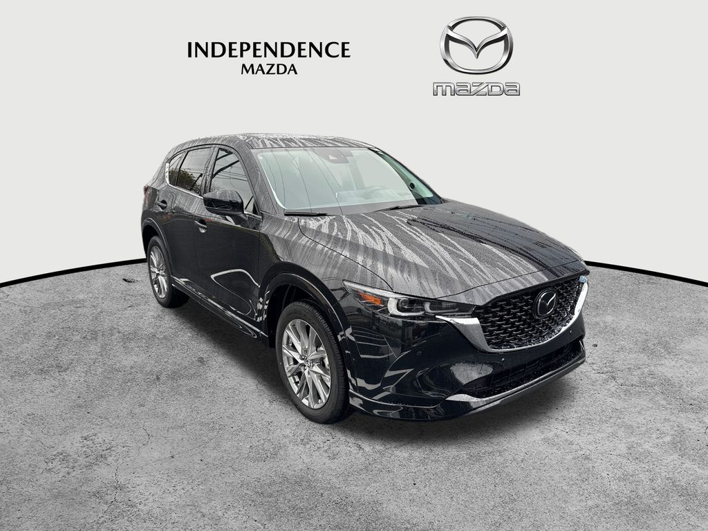 2025 Mazda CX-5 S Premium Plus package's photo