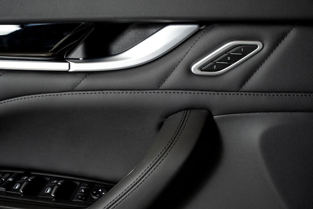 2022 Maserati Levante GT photo 51