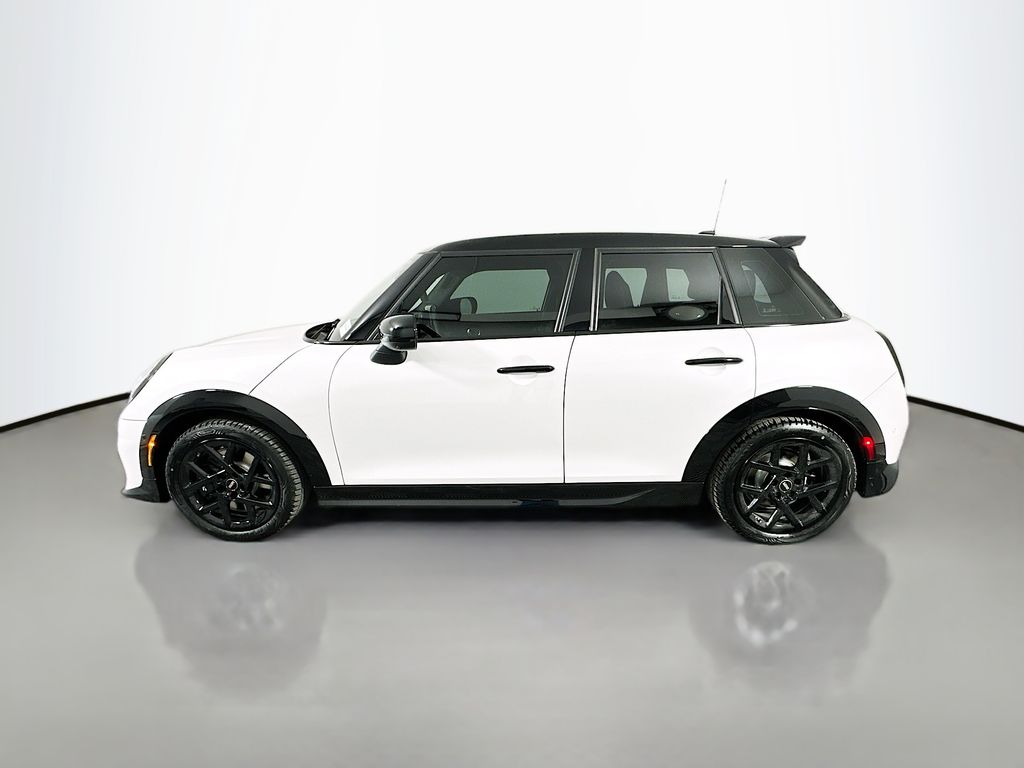 2026 Mini Cooper 4 Door Hardtop S Iconic photo 8