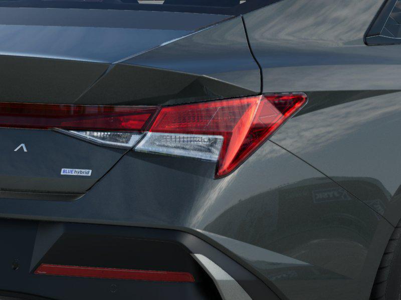 2025 Hyundai Elantra Blue SEL Sport photo 9