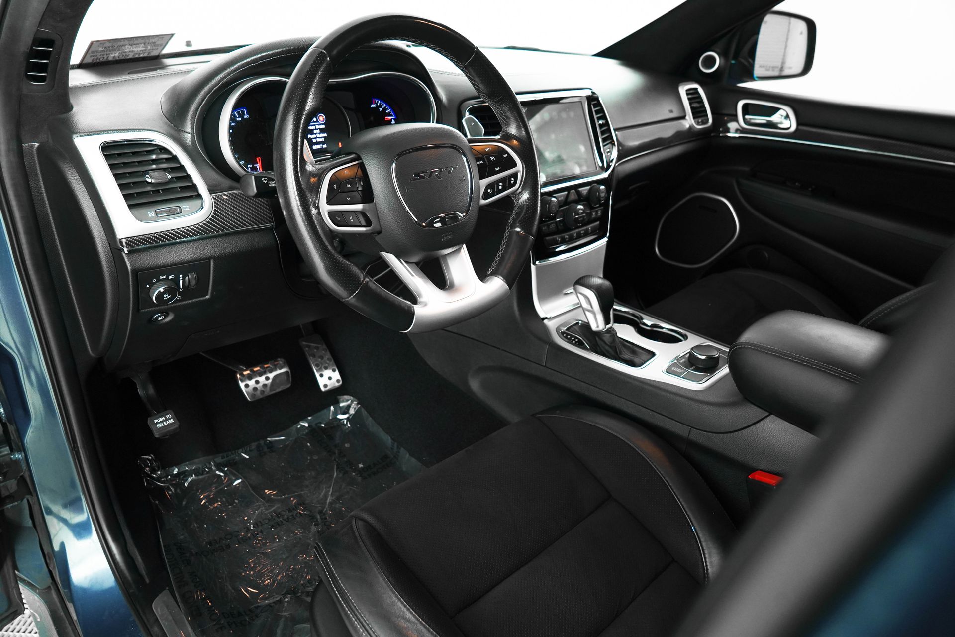 2021 Jeep Grand Cherokee SRT8 photo 10