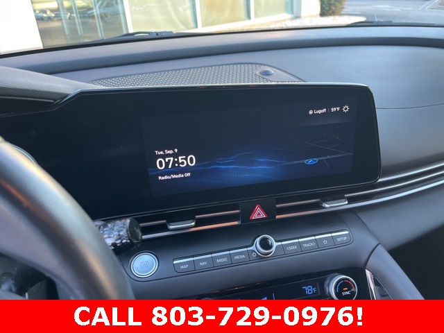 2023 Hyundai Elantra SEL photo 21