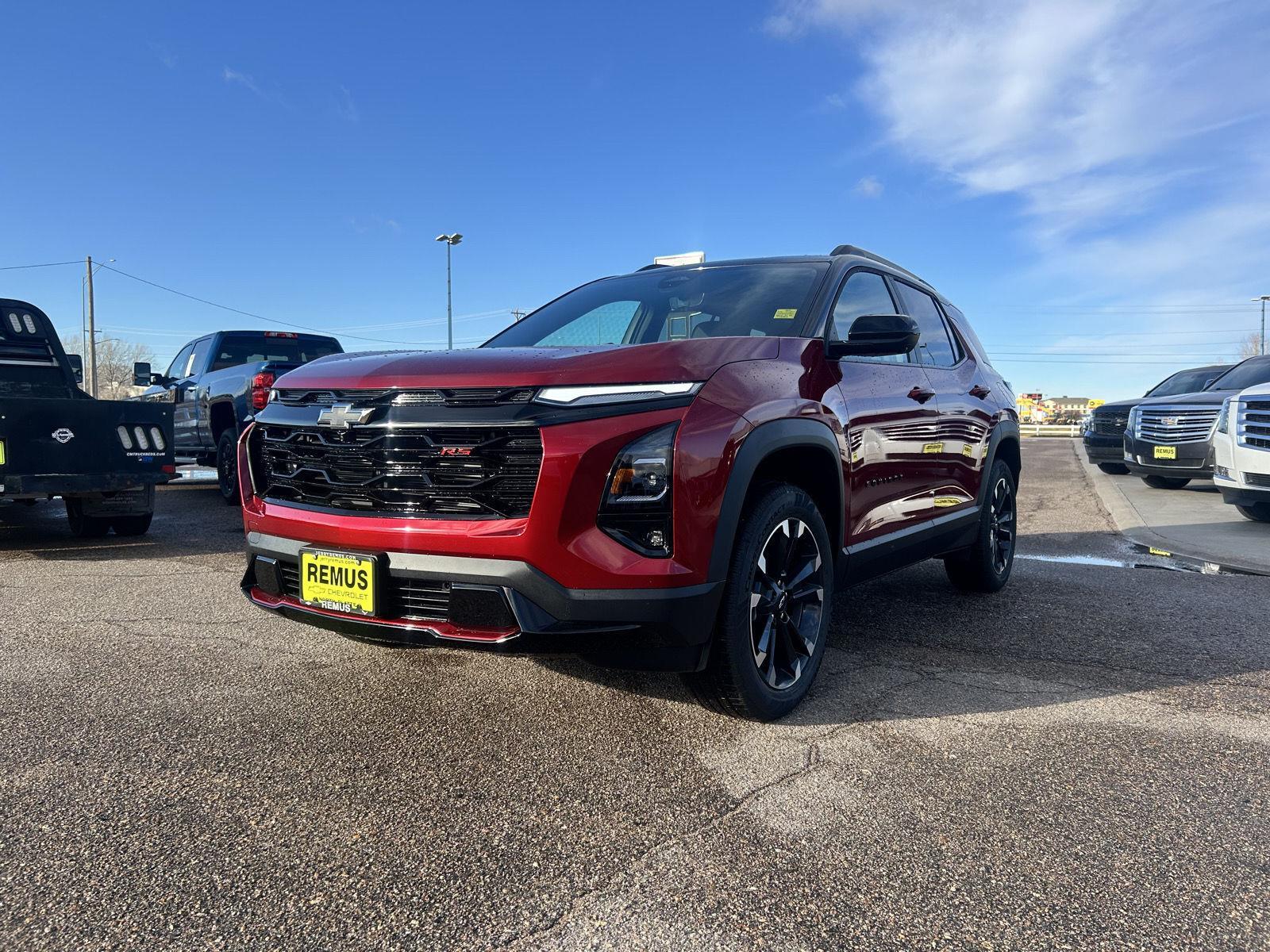 2026 Chevrolet Equinox RS photo 3