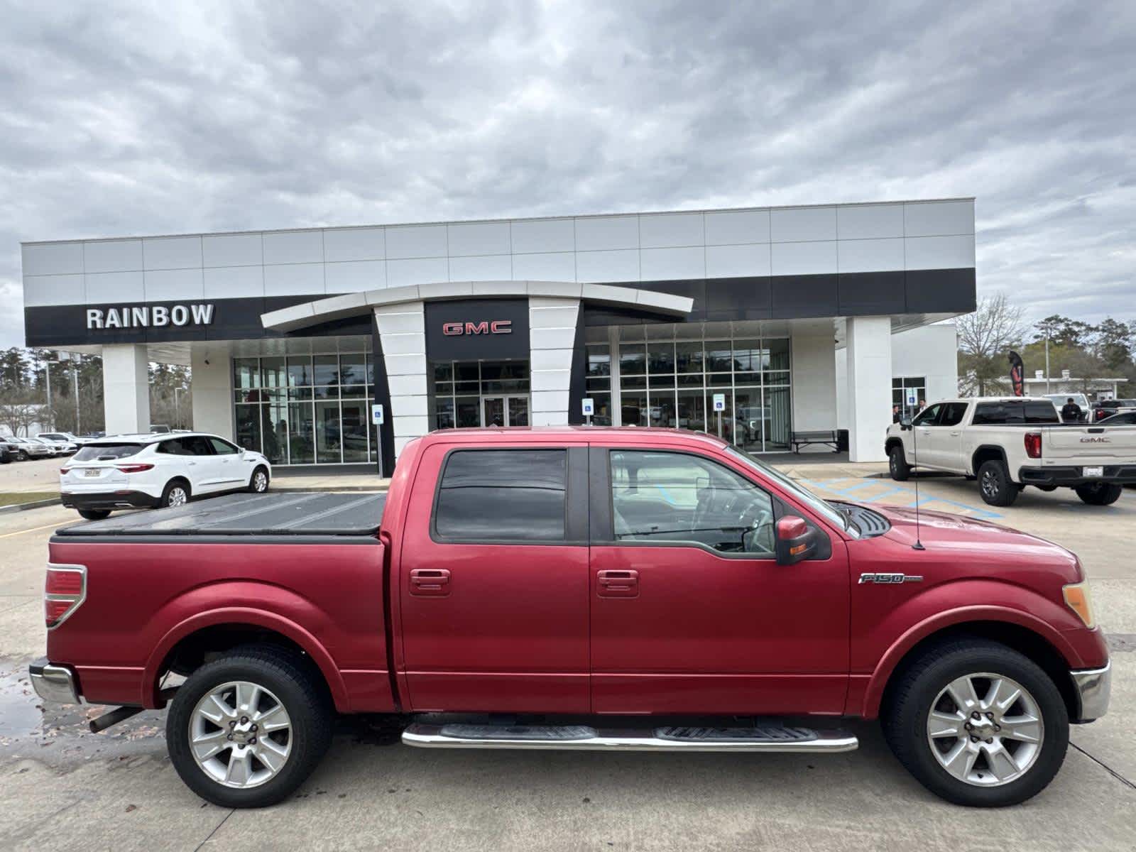 2010 Ford F-150 XL's photo